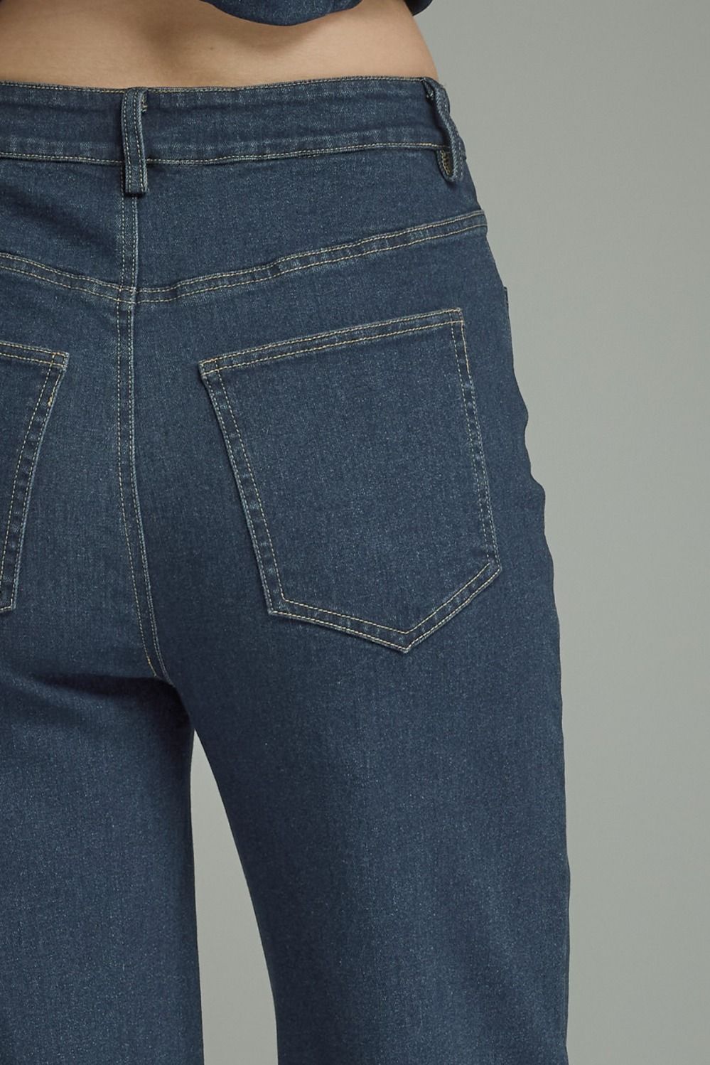 Solid Crop Pants