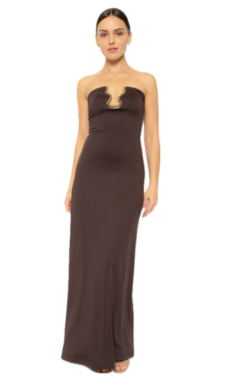 Good detailed strapless maxi dress