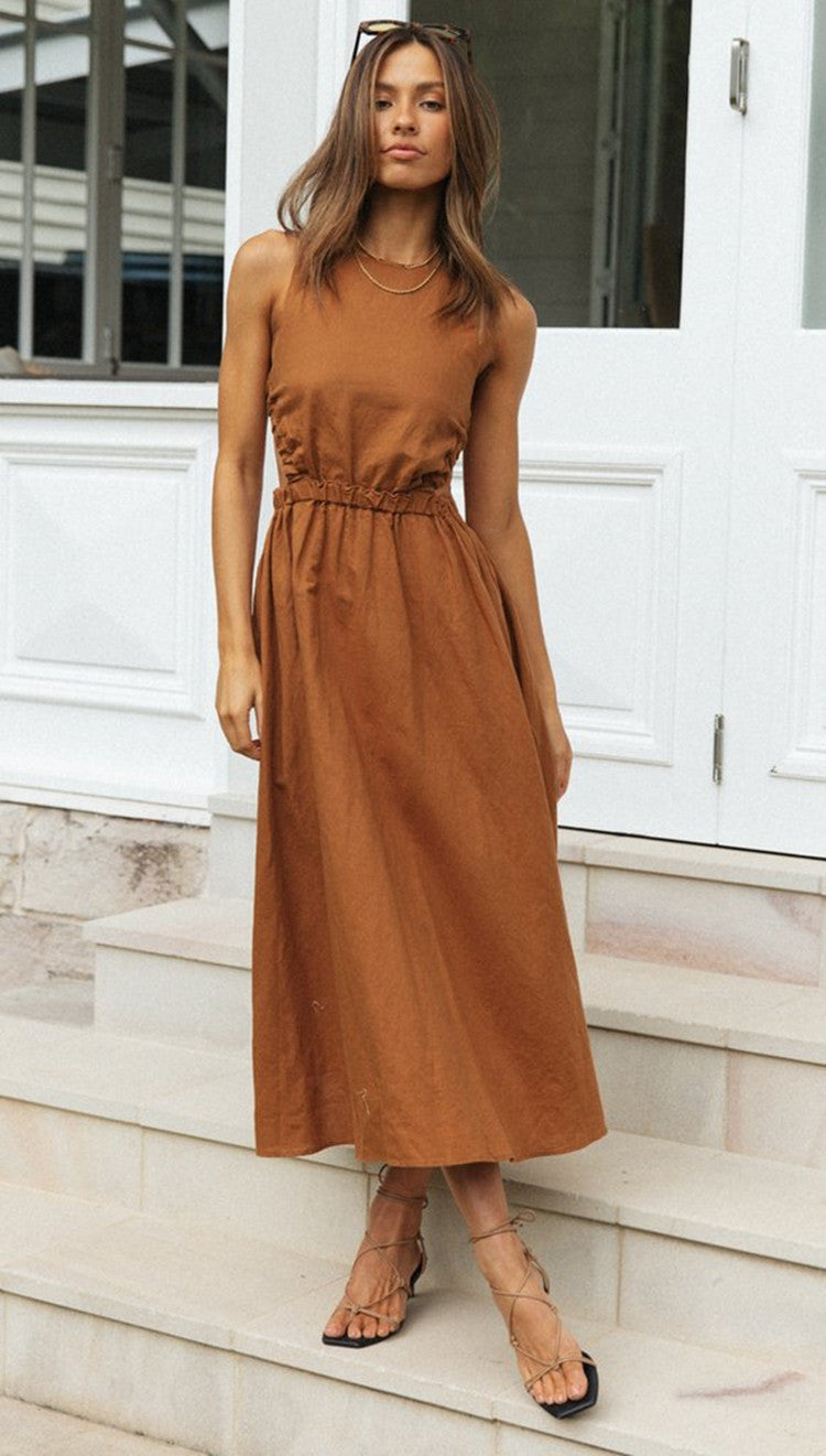 Sleeveless midi back strap dress