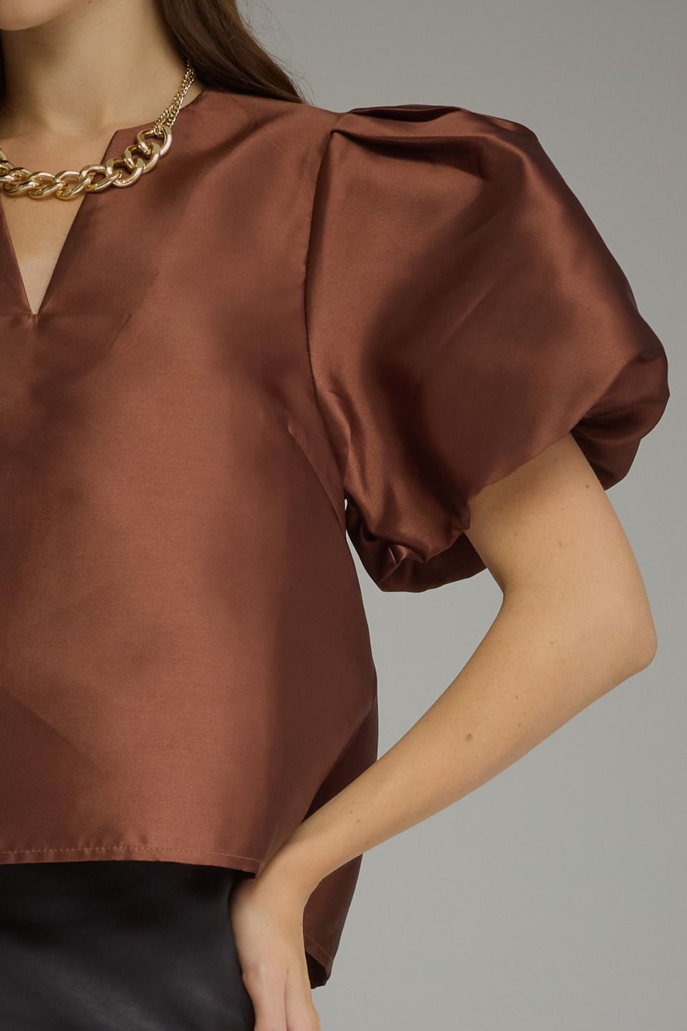 Solid Puff Sleeve Blouse