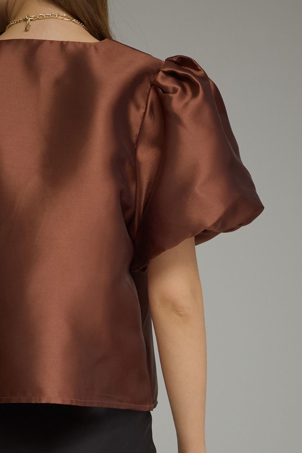 Solid Puff Sleeve Blouse