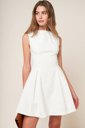 Simple and Chic white dress